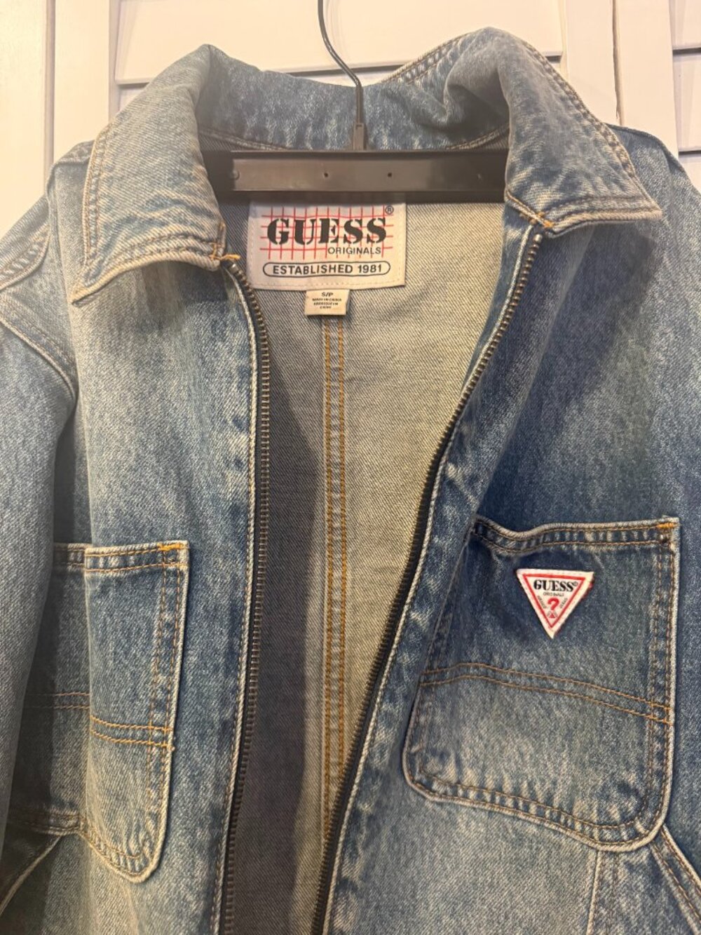 GUESS Originals Cropped Carpenter Jacket Denim Utility Jacket S - Picture 2 of 3